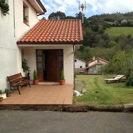 La Casina Del Huerto Holiday home La Torre (Asturias)
